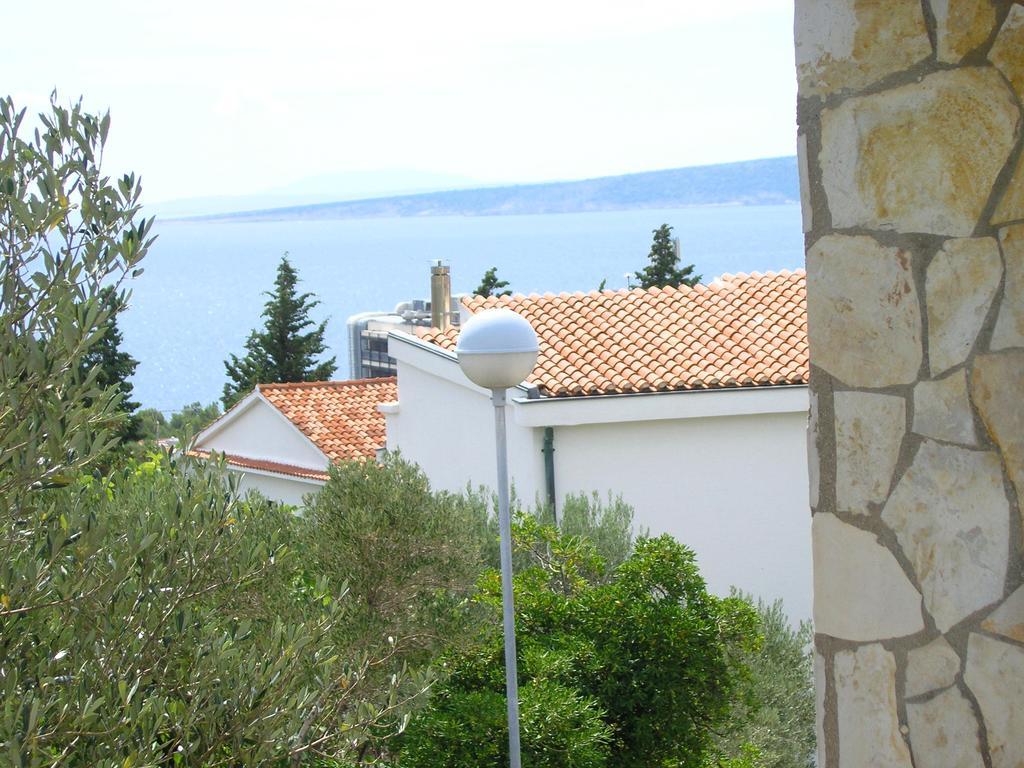 Apartmani Plach Krk Town Exteriör bild
